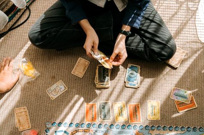 tứ sắc di động Debet